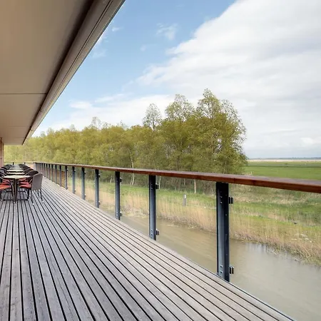 Ostseehotel فندق 3*